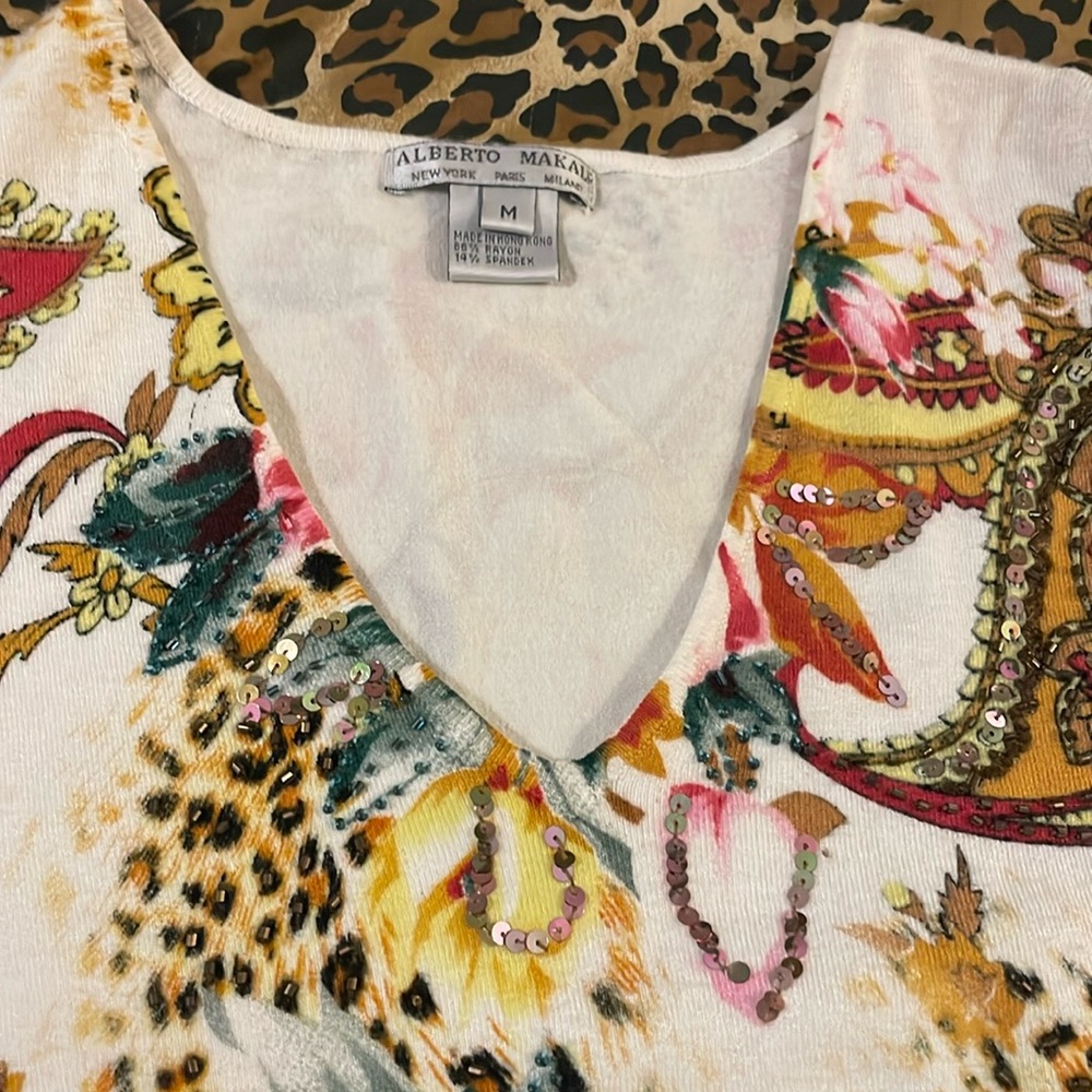 Alberto Makali White V-Neck Animal Print & Floral Embellished Sweater - Picture 6 of 8